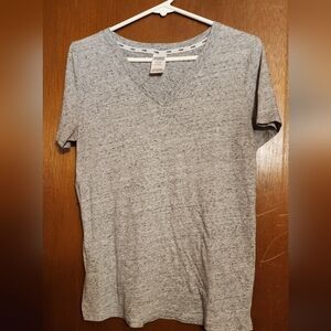 Women's T-shirt with v-neck size medium